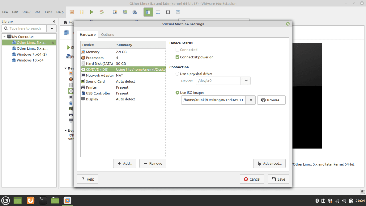 Browse Linux Mint ISO image to CD/DVD of the VM
