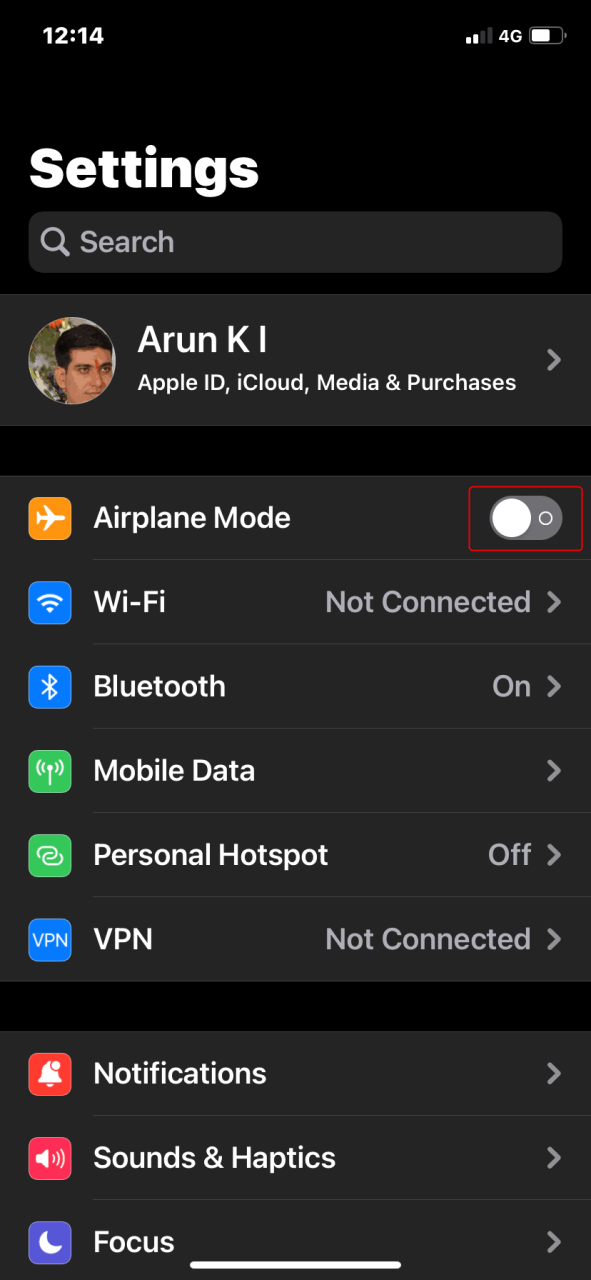 Turn Airplane mode on and off in iPhone